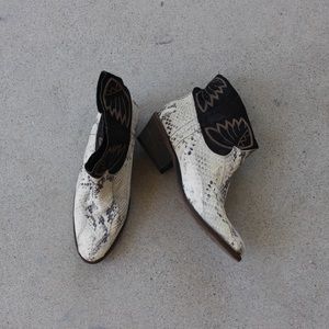 Free People Dorado black western boots